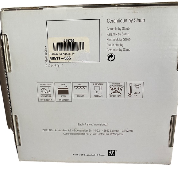 Staub Pumpkin Cocotte  12.8 cm 5" Cinnamon Color Set of 2 New In Box 40511-555 - Picture 5 of 5